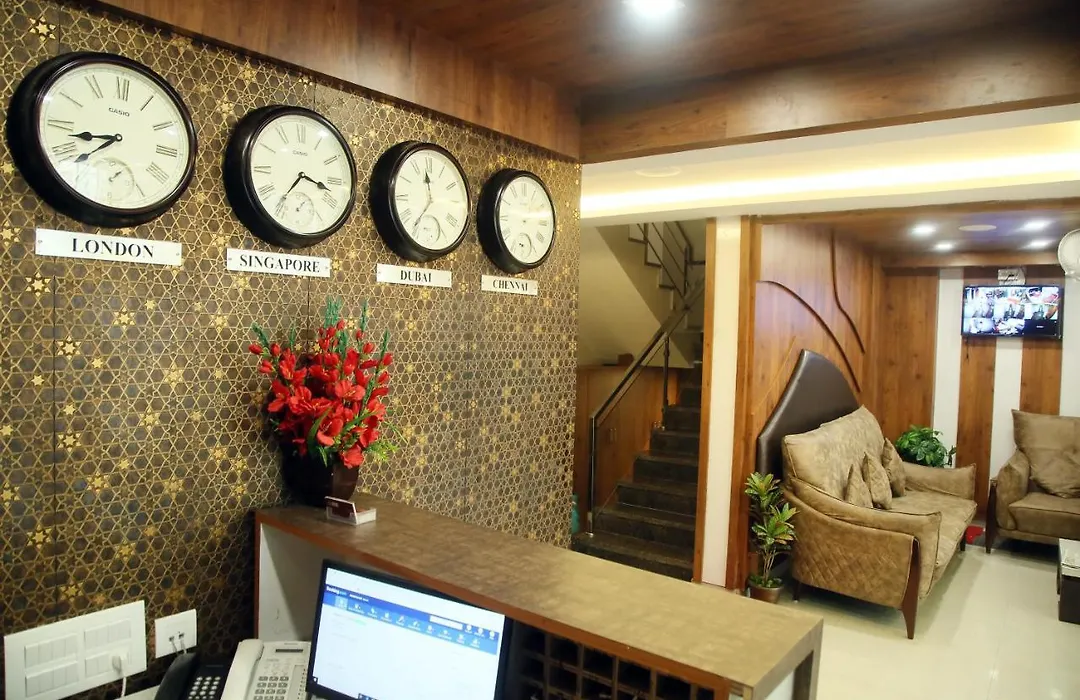 Grand Oliver-1