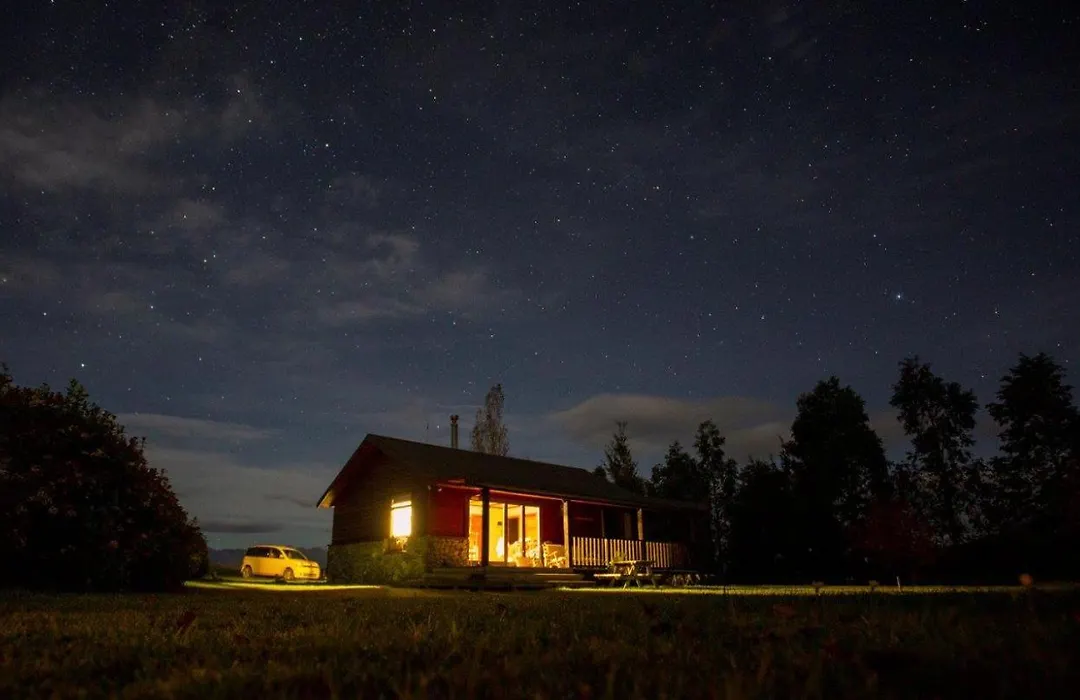 Kepler Oaks Chalet-1