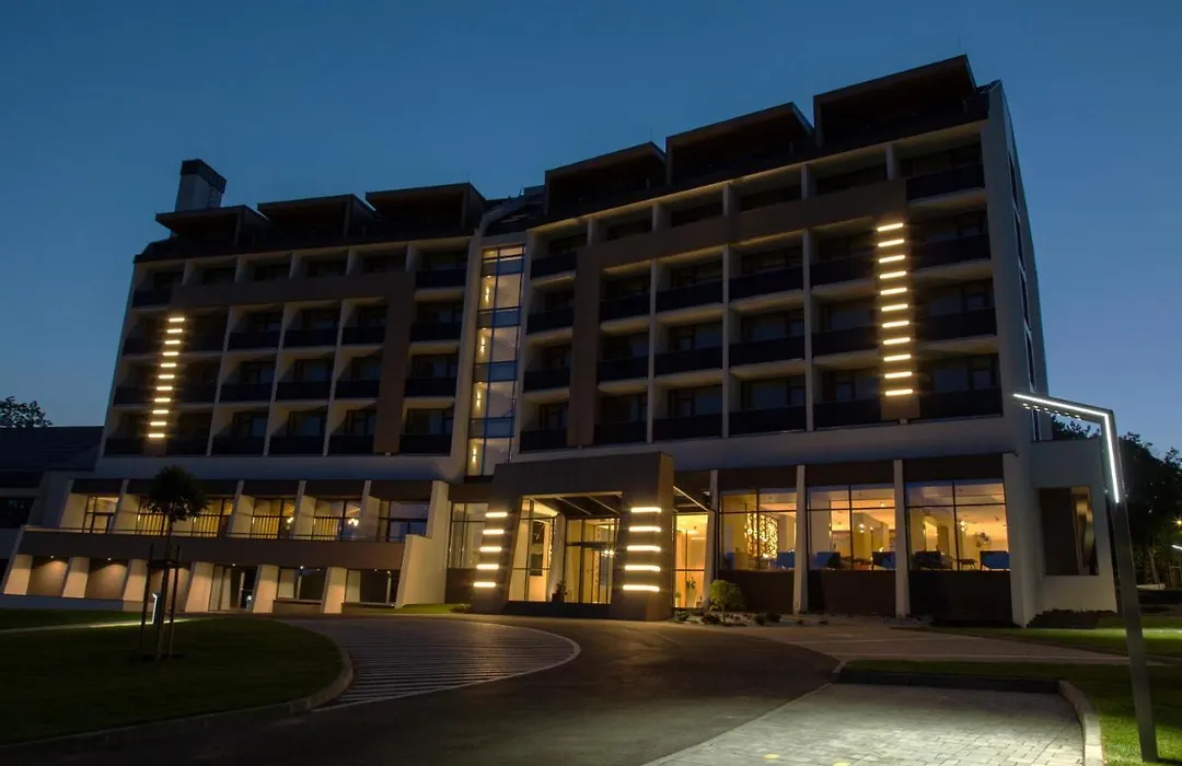 Avar Hotel-1