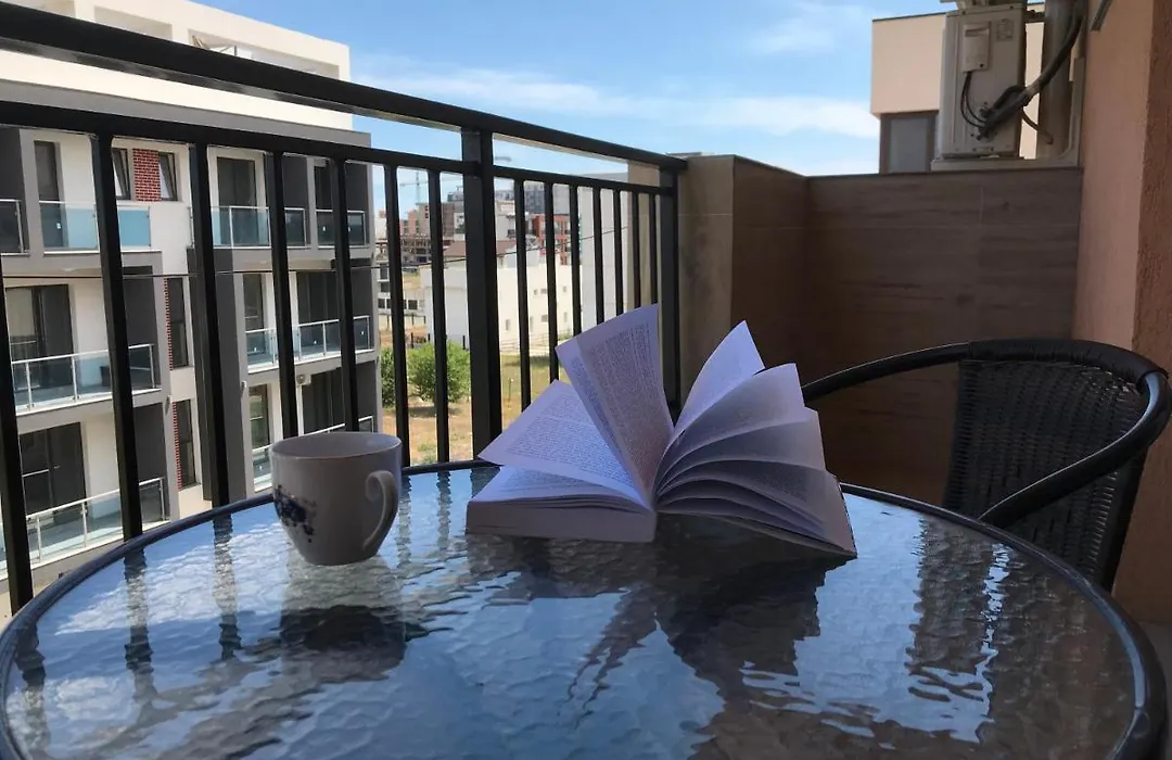 La Bella Vita-1