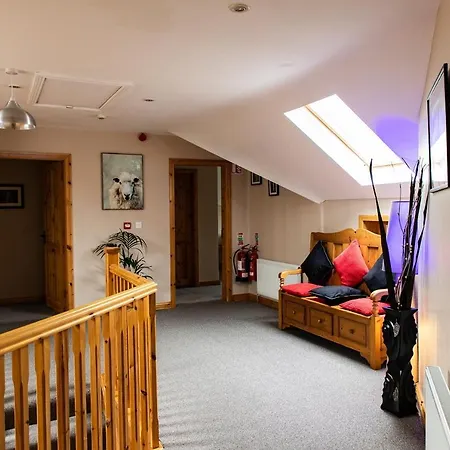 Twin Peaks B&B-2