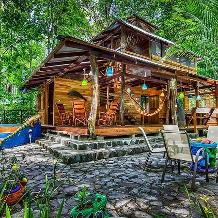 Congo Bongo Ecovillage Costa Rica-2