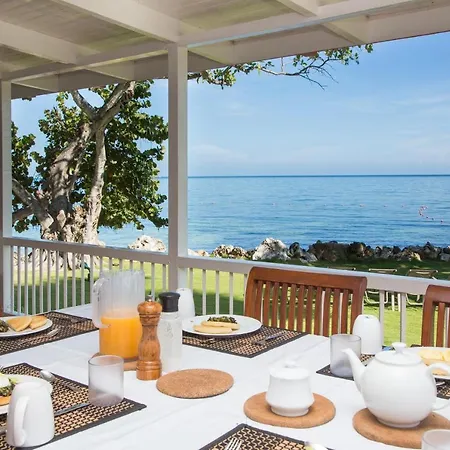 Llantrissant Beachcliff Villa-3