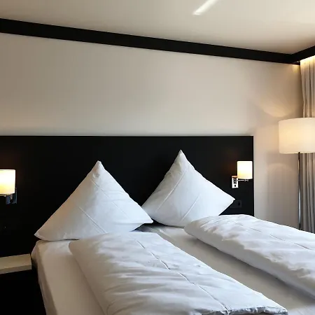 Le Hotel By Wmm Hotels-3