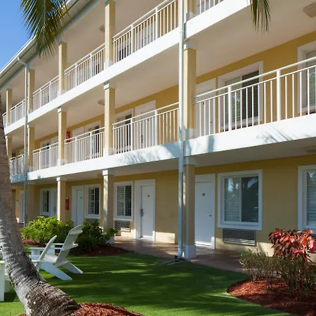 The Sunshine Hotel And Suites-3