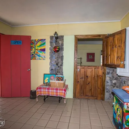 Veranda View Guesthouse-3