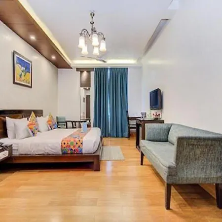 Hotel Rockland Panchsheel Enclave-3