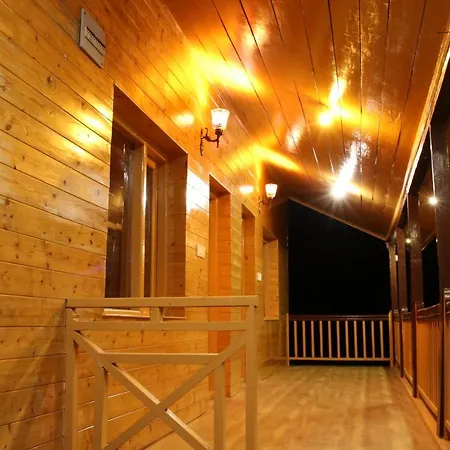 Forest Wood Cottage-2