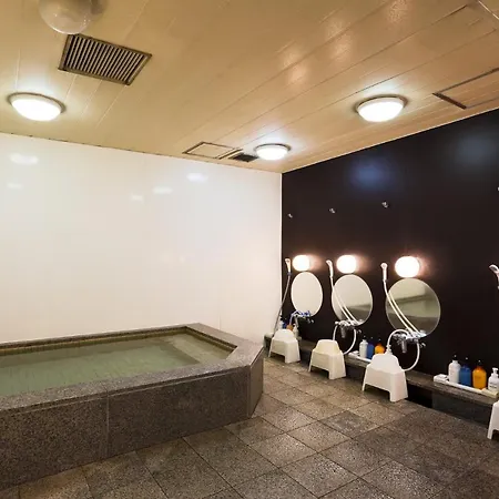 Capsule Land Yushima-3