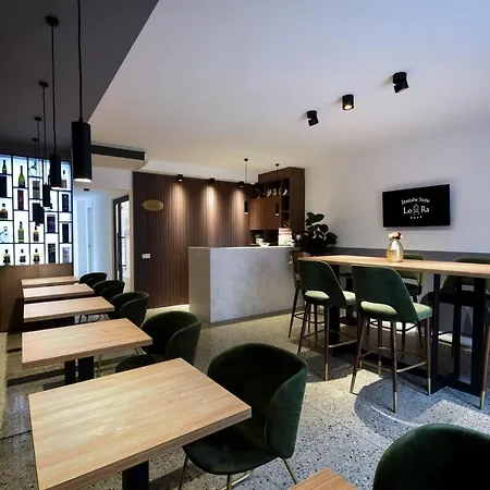 Hotel Lora-3