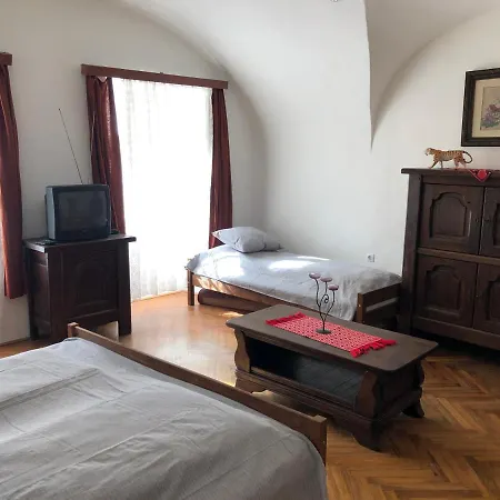 Apartman Becsi Utca-2