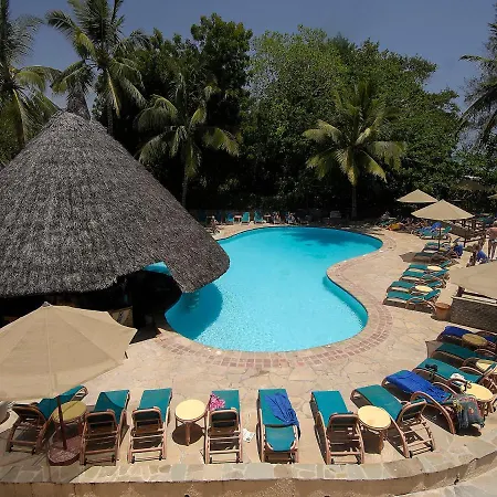 Pinewood Beach Resort And Spa-3