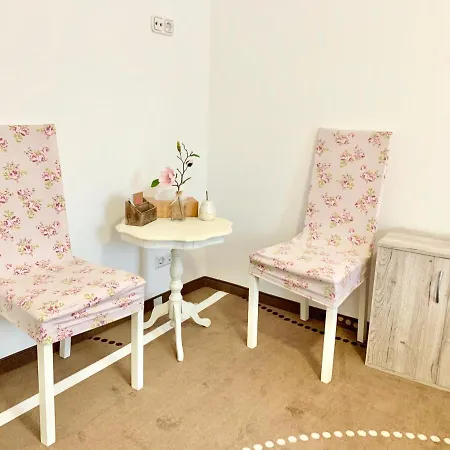 New Hostel Berlin Mitte - Free Tea And Coffee Are Provided Around The Clock-3