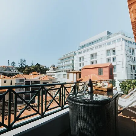 Mansarda Dos Aranhas By Madeira Best Apartments-3
