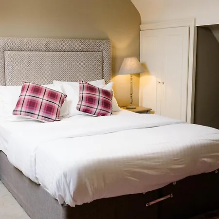 Prince Of Wales Townhouse-3