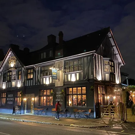 Prince Of Wales Townhouse-2