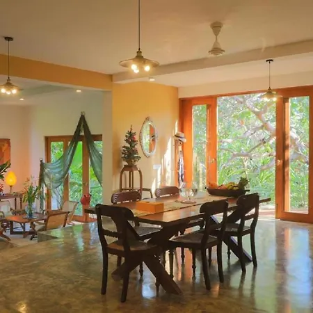 Highland Villa-2