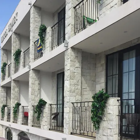 Hotel Homey Kobuleti-3