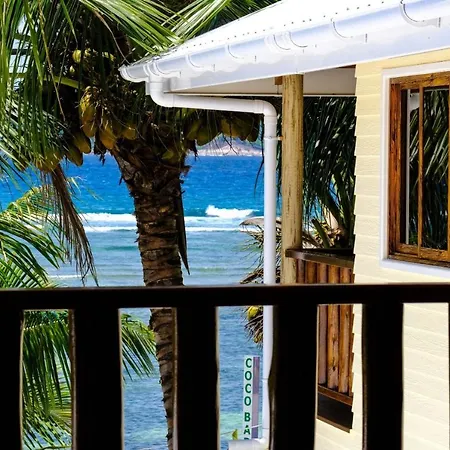 Le Lagon Bleu Guest House By Hyde Tide-3
