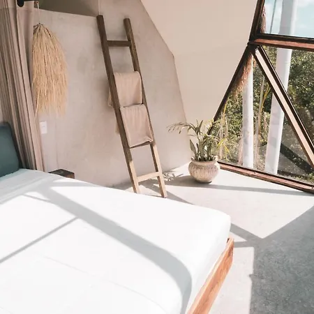 Mamasan Treehouses & Cabins-2