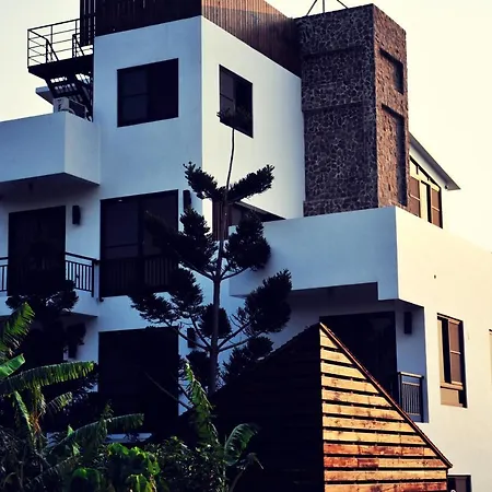 Chillax Inn B&B-2