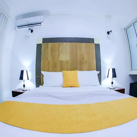 Hotel Vicentina-3