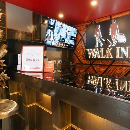 Reddoorz @ Walk Inn Hotel-3