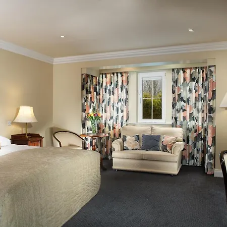 Killarney Lodge-3