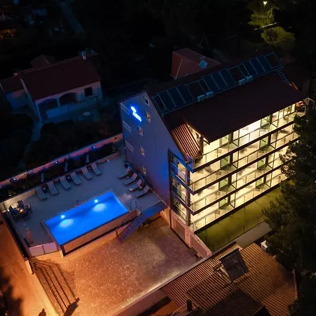 Villa Aqua - Adults Only-3