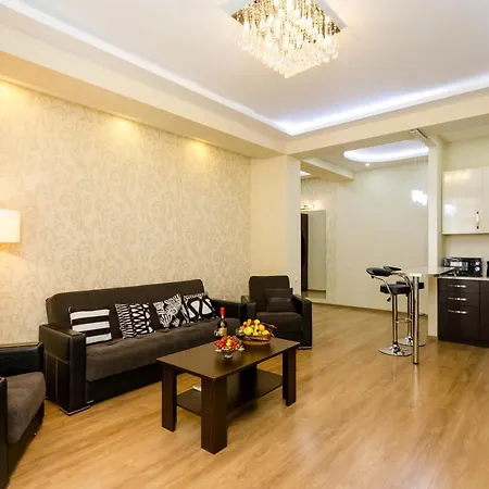 New! - Downtown Apartment-3