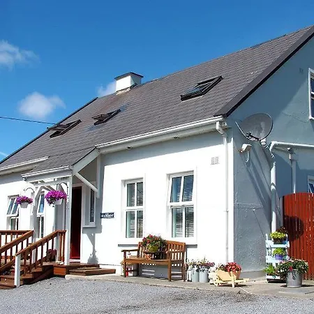 Doolin Lanelodge-2