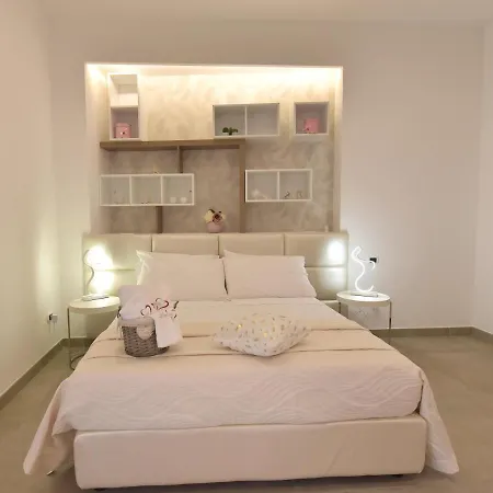 Love Inn-2