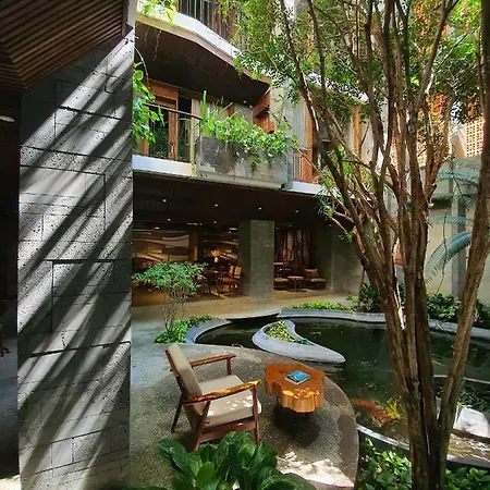 Minh Boutique-2