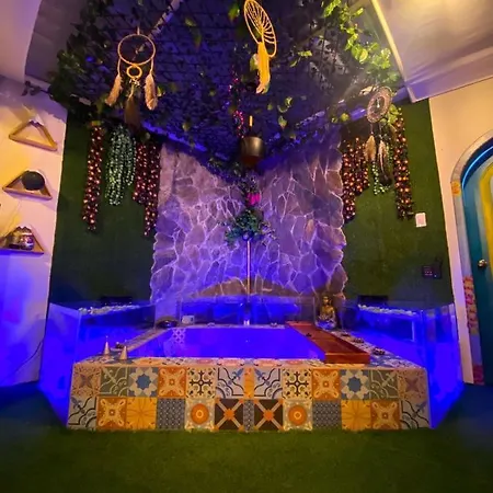 Cosmos Chill - Suite Con Tina Tipo Jacuzzi-2