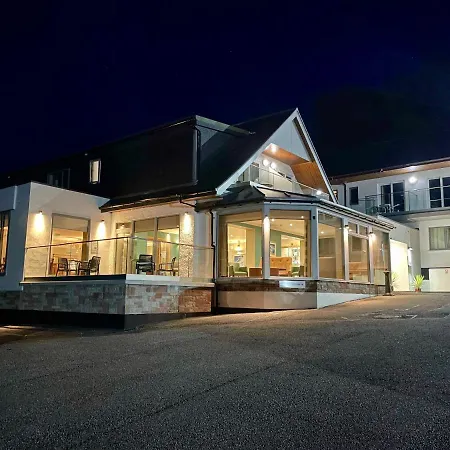 Clan Macduff Hotel-3