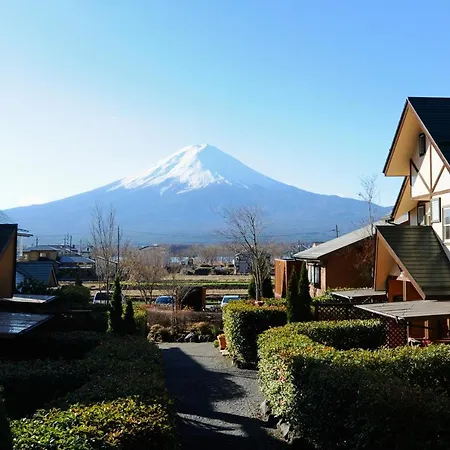 Lake Villa Kawaguchiko-3
