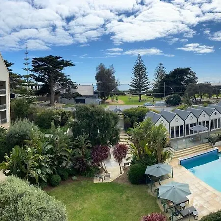 Portsea Village Resort-2