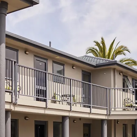 Blenheim Palms Motel-3