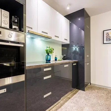 Mariahilf Suites-2