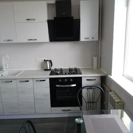 Apartment On Klochkovskaya 152A-2