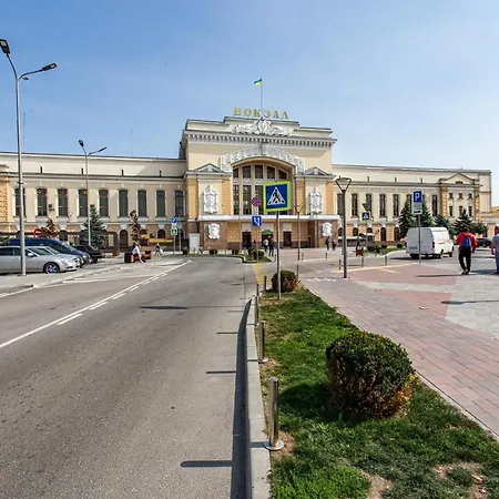 Центр. Хмельницького 6А. 2 Кімнати.-2