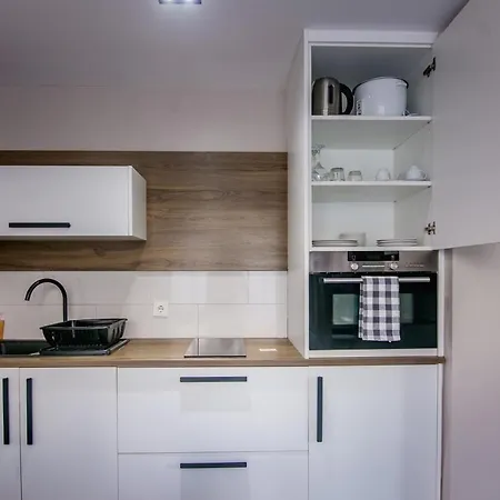Bronbella Villa Residence-3
