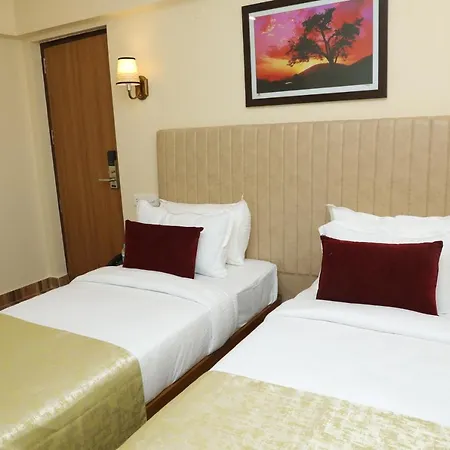 Gadiraju Palace Convention Centre & Hotel-2