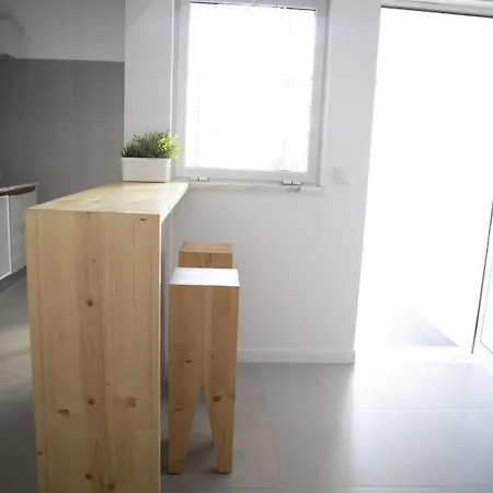 Urban Sal Loft-3