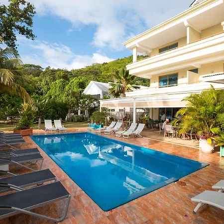 Crown Beach Hotel Seychelles-2