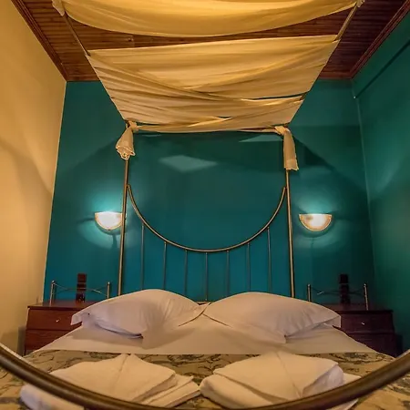 Kynthia Guesthouse-3