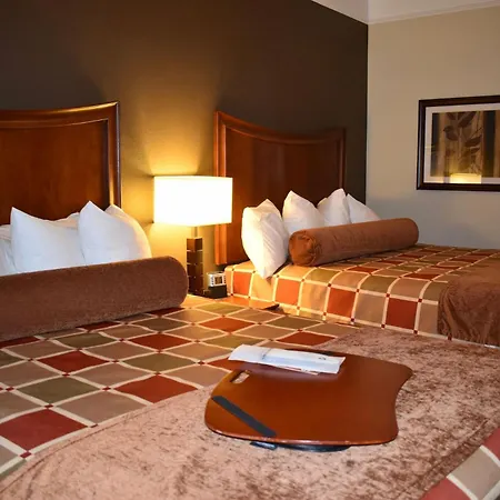 Best Western Plus Easton Inn & Suites-2