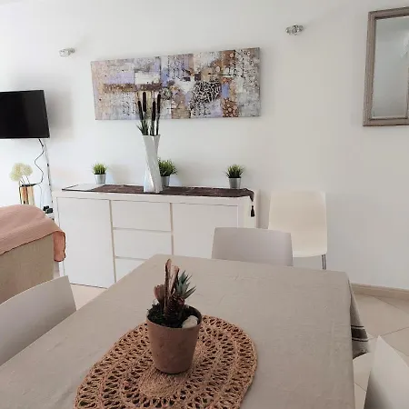 Apartamento Sarah En Parque Santiago 1-3