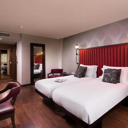The Twelve Hotel-2