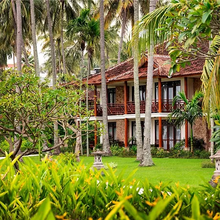 Holiday Resort Lombok-3